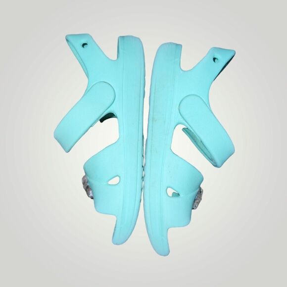 Crocs green open toe sandal size C9 - Picture 4 of 7